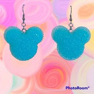 Minnie mouse earrings
